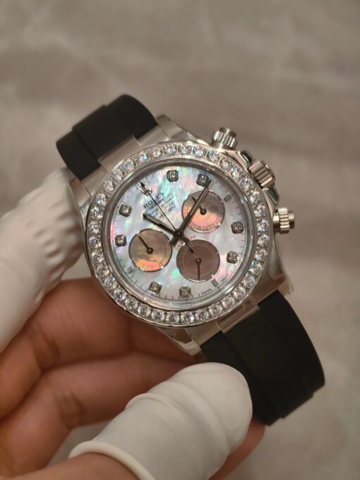 Rolex Daytona 126589 counterweight version