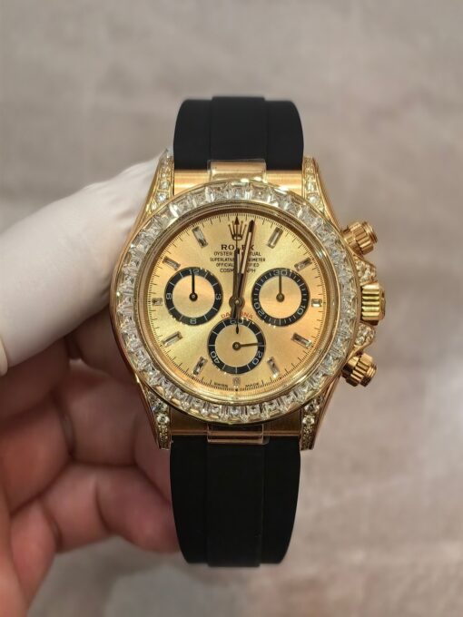 Rolex Daytona 126538 counterweight version