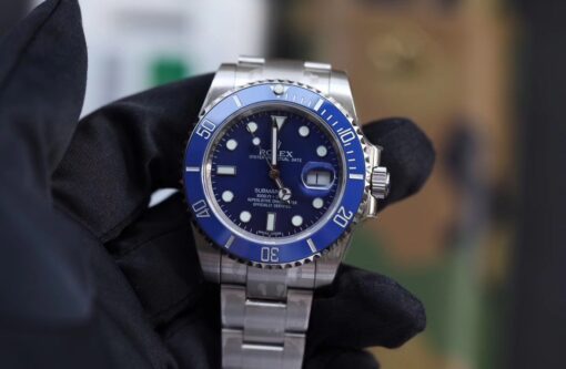 In an era of quick success and instant benefits, we still pursue the best value for money and create the most worthy Submariner series. Our quality, brushing and polishing are comparable to the original craftsmanship. It is a true "conscience work".